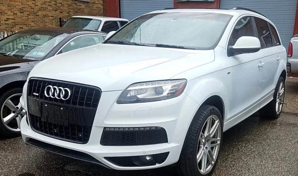 2014 Audi 4L Q7 - Image 2 of 3