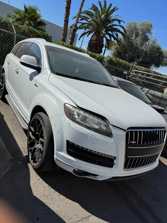 2014 Audi 4L Q7 - Image 2 of 2