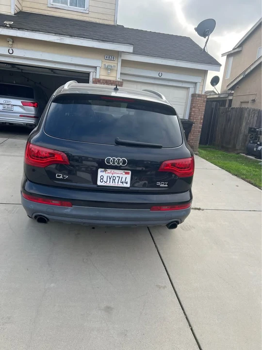 2014 Audi 4L Q7 - Image 2 of 3