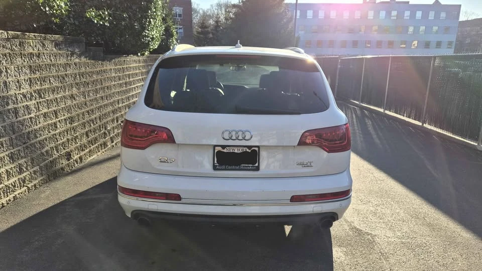2014 Audi 4L Q7 - Image 2 of 10
