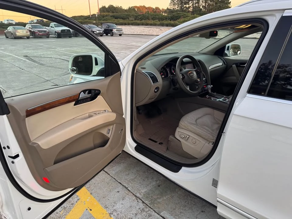 2014 Audi 4L Q7 - Image 9 of 14