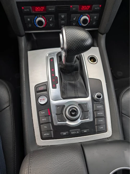 2014 Audi 4L Q7 - Image 9 of 18