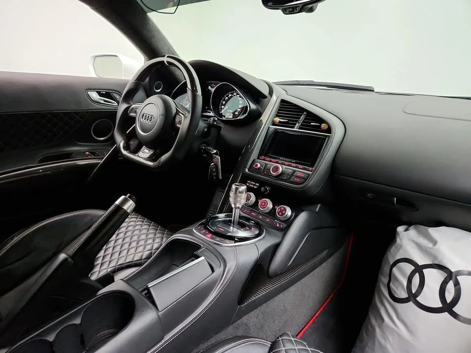 2014 Audi 42 R8 - Image 16 of 20
