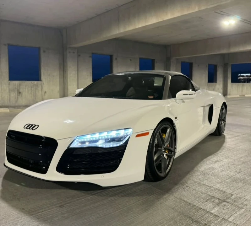 2014 Audi 42 R8 - Image 2 of 12