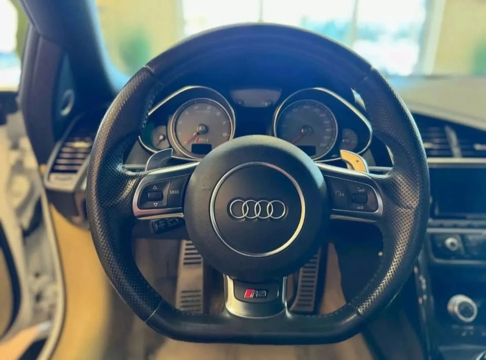 2014 Audi 42 R8 - Image 12 of 12