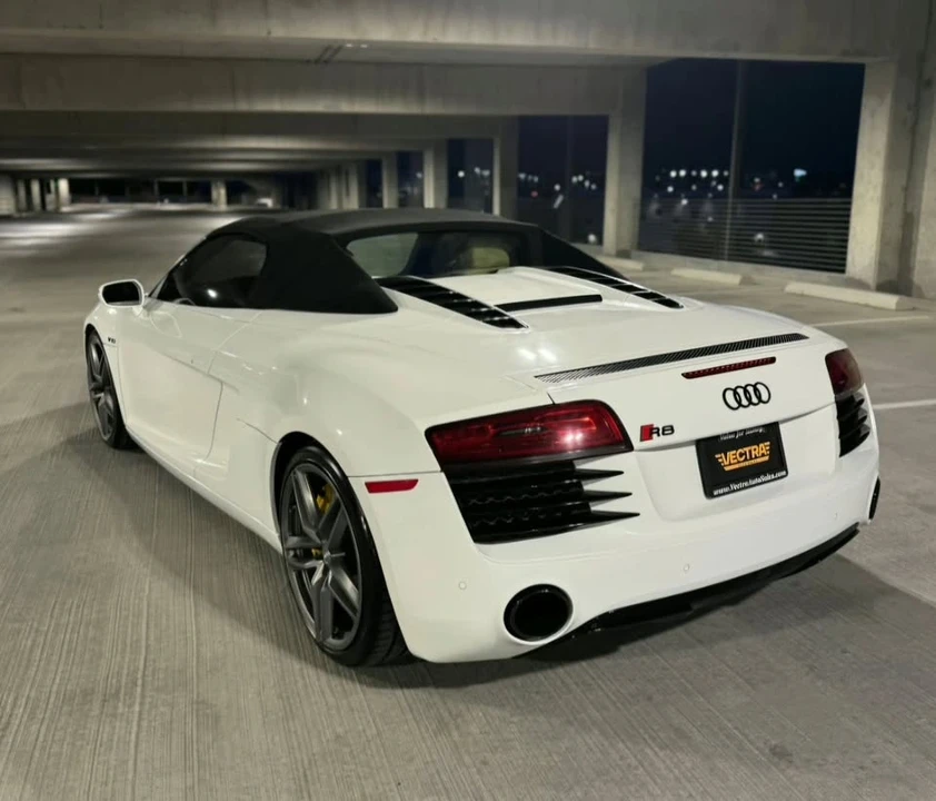 2014 Audi 42 R8 - Image 3 of 12