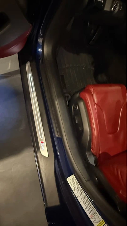 2014 Audi 42 R8 - Image 10 of 18