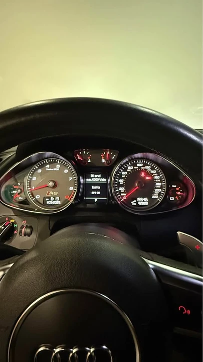 2014 Audi 42 R8 - Image 7 of 14