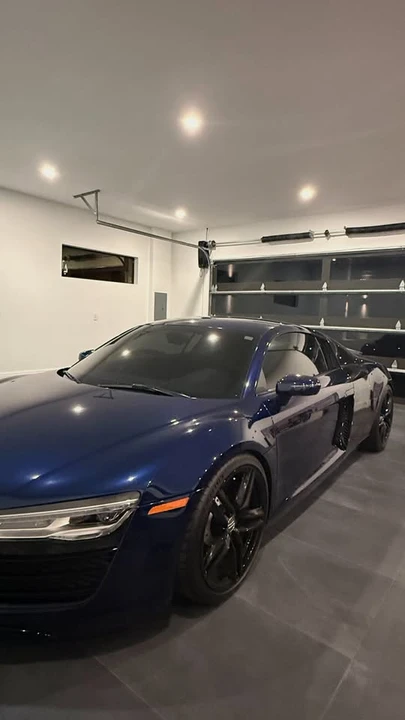 2014 Audi 42 R8 - Image 11 of 15