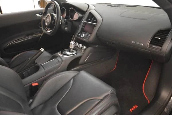 2014 Audi 42 R8 - Image 3 of 6