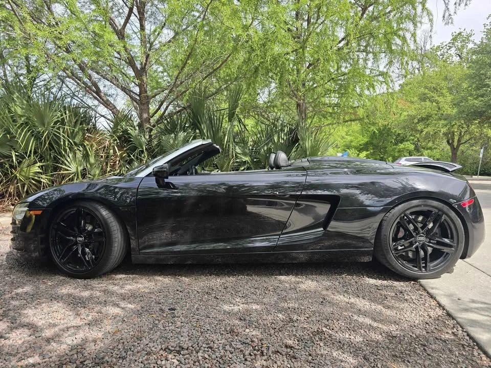 2014 Audi 42 R8 - Image 12 of 20
