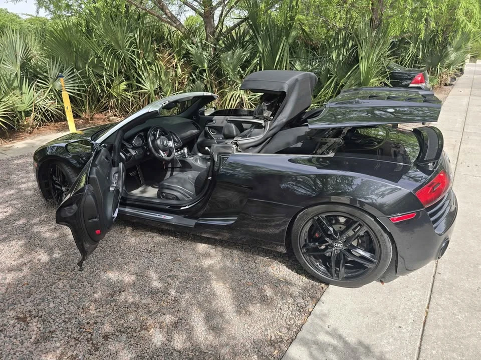 2014 Audi 42 R8 - Image 7 of 20