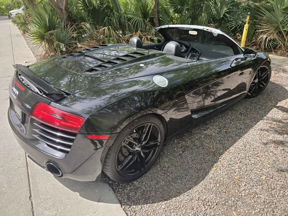 2014 Audi 42 R8 - Image 15 of 20