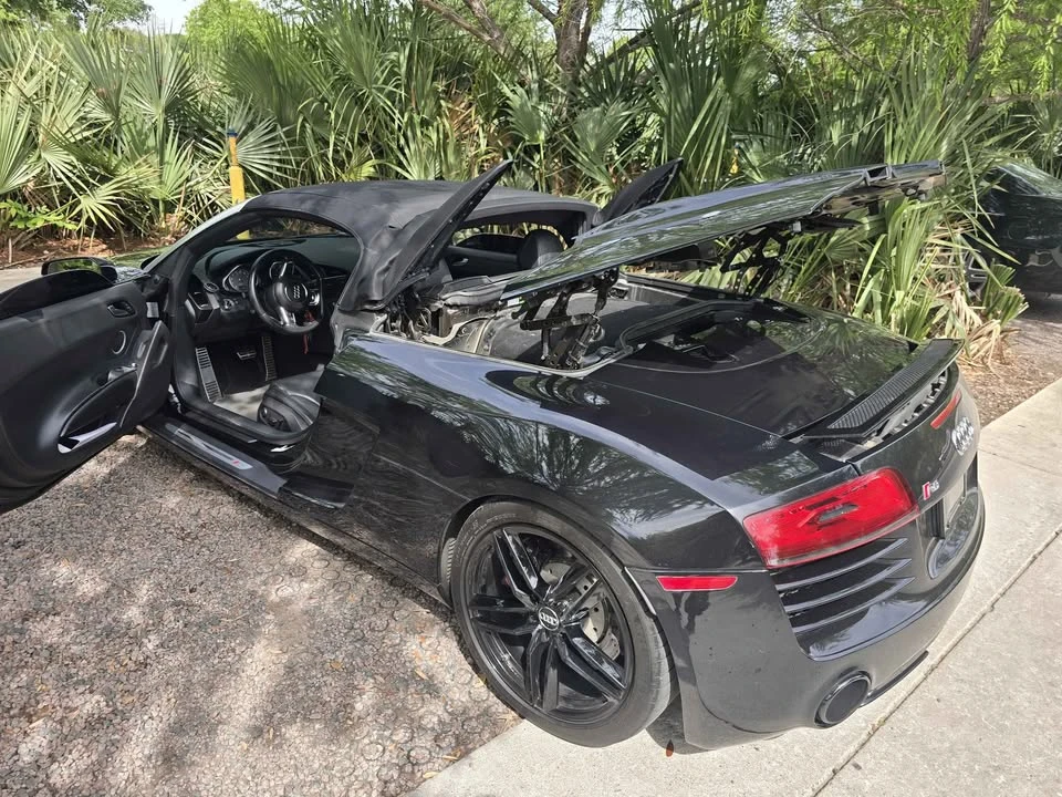 2014 Audi 42 R8 - Image 6 of 20