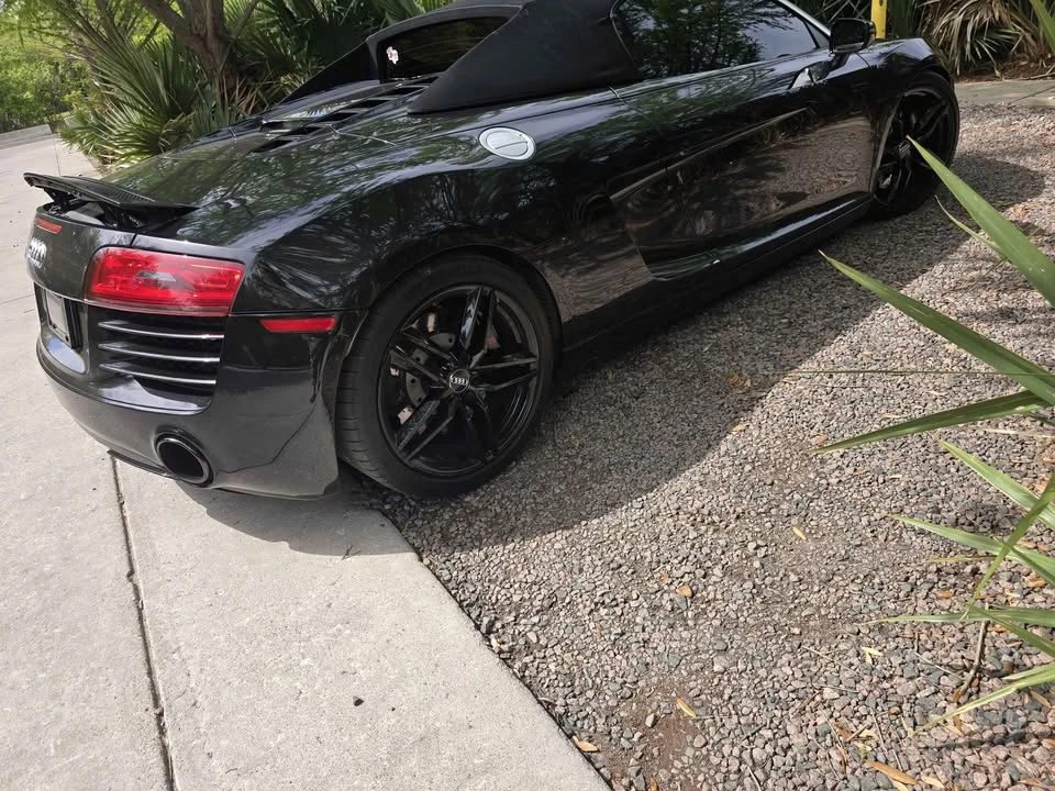 2014 Audi 42 R8 - Image 5 of 20