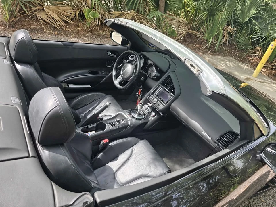 2014 Audi 42 R8 - Image 10 of 20