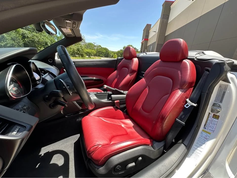 2014 Audi 42 R8 - Image 12 of 12