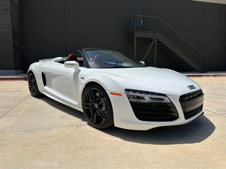 2014 Audi 42 R8 - Image 5 of 12