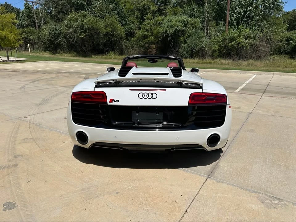 2014 Audi 42 R8 - Image 3 of 12