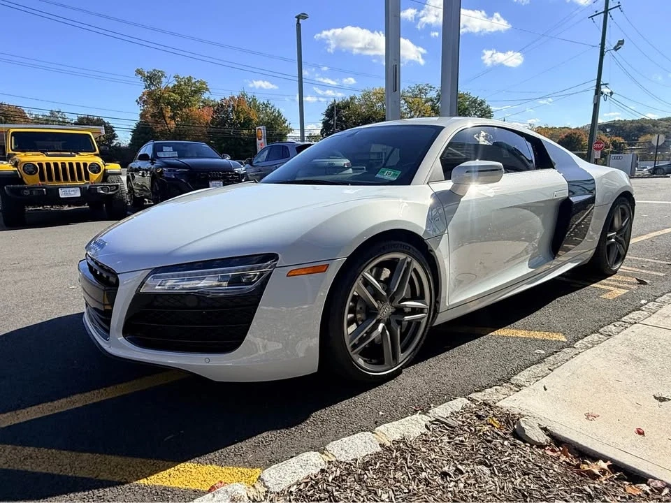 2014 Audi 42 R8 - Image 7 of 13