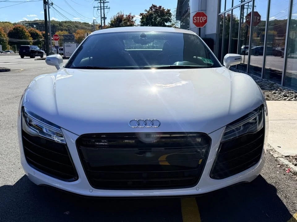 2014 Audi 42 R8 - Image 8 of 13