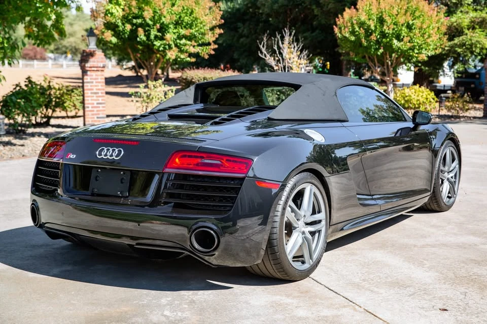2014 Audi 42 R8 - Image 9 of 15