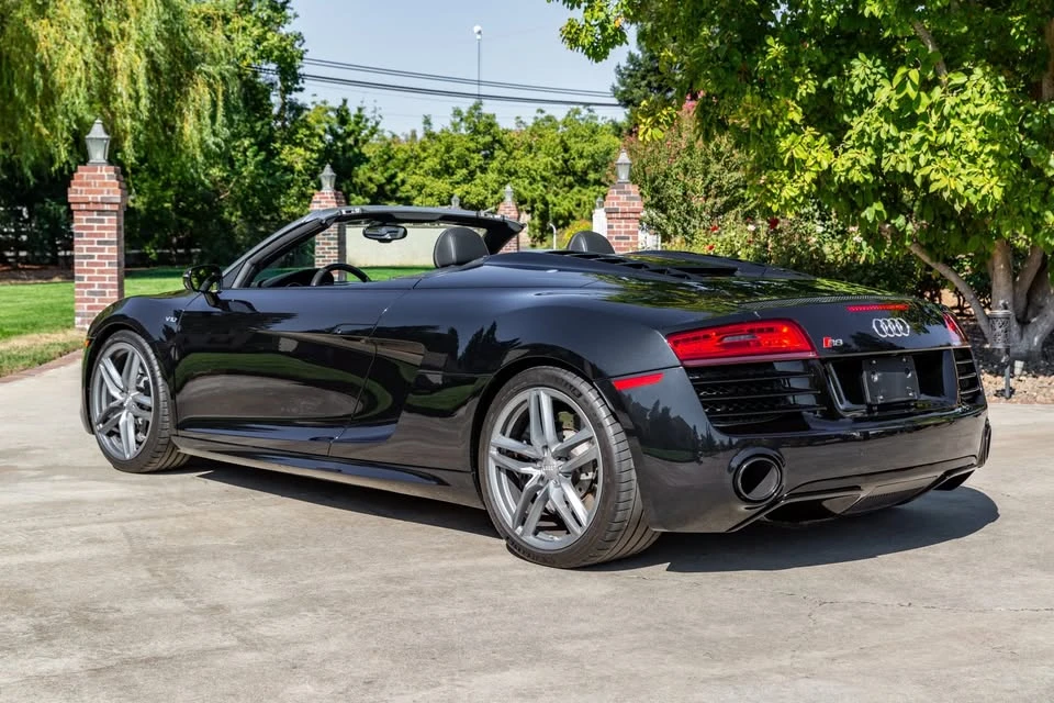 2014 Audi 42 R8 - Image 11 of 15