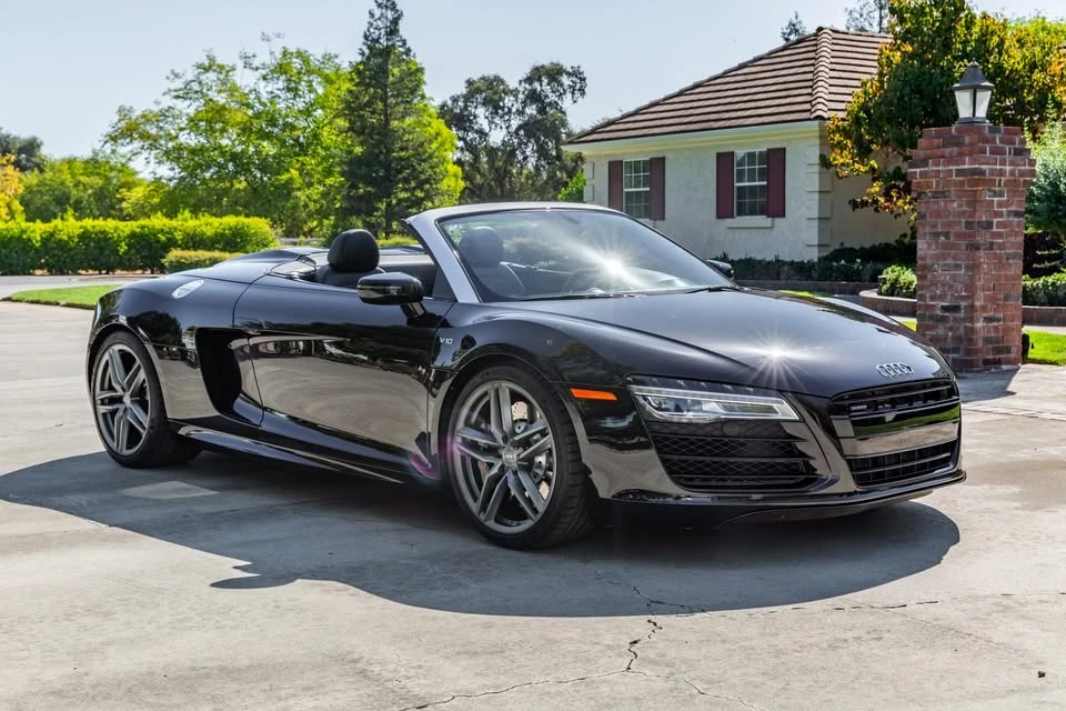 2014 Audi 42 R8 - Image 3 of 15