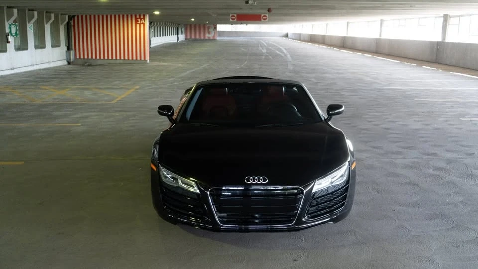2014 Audi 42 R8 - Image 14 of 19