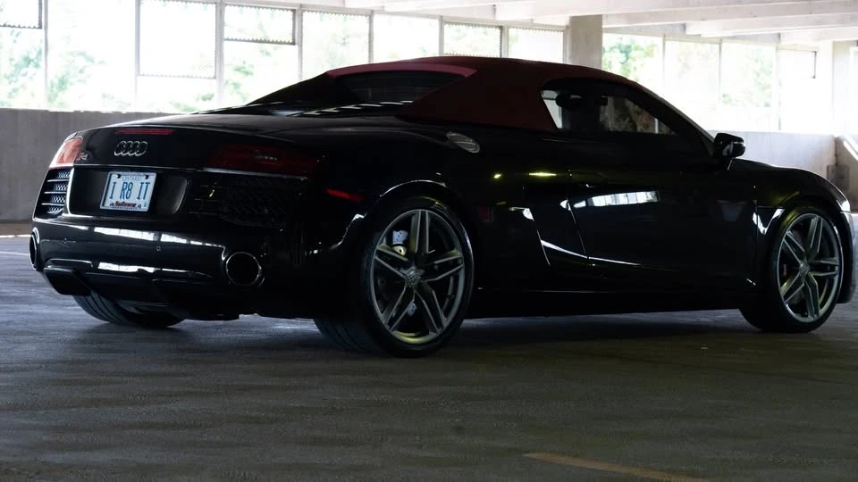 2014 Audi 42 R8 - Image 5 of 19