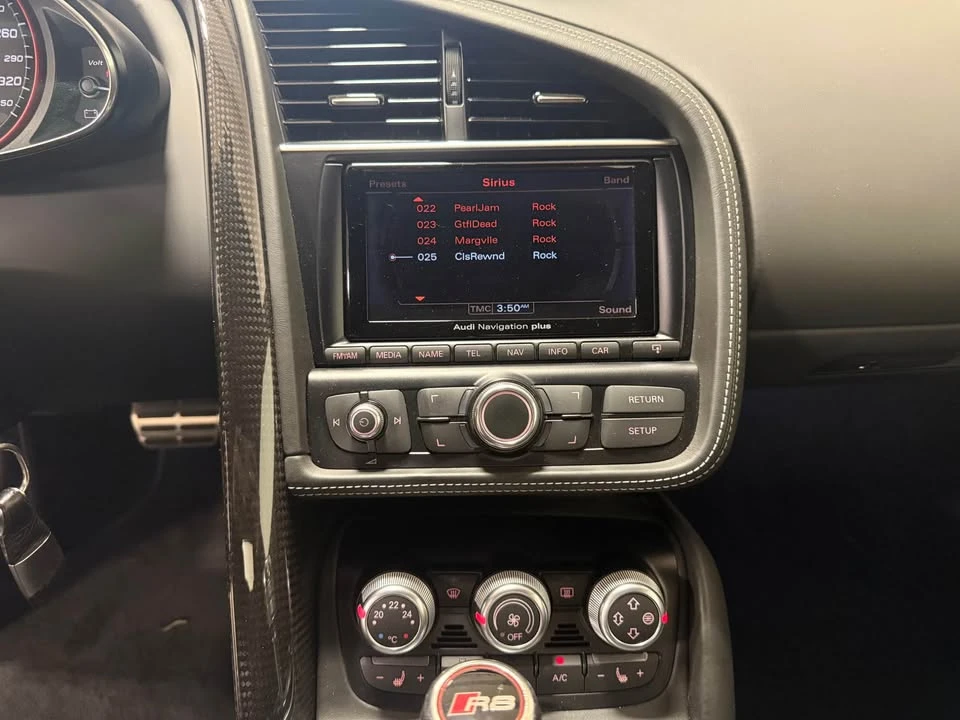 2014 Audi 42 R8 - Image 10 of 10