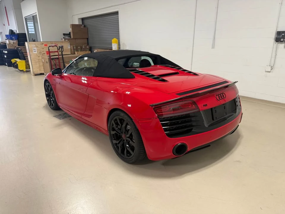 2014 Audi 42 R8 - Image 6 of 10