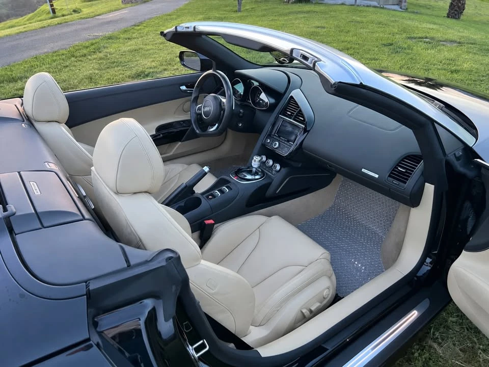 2014 Audi 42 R8 - Image 15 of 20