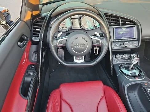 2014 Audi 42 R8 - Image 7 of 13