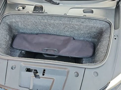 2014 Audi 42 R8 - Image 8 of 13