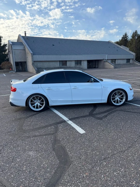 2014 Audi B8 S4 - Image 4 of 10