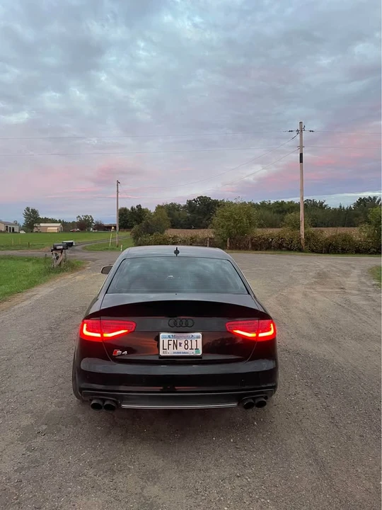 2014 Audi B8 S4 - Image 8 of 17