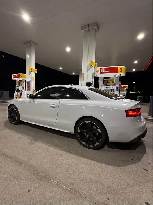 2014 Audi B8 S5 - Image 3 of 8