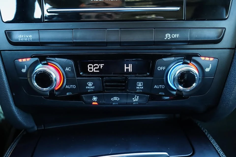 2014 Audi B8 S5 - Image 11 of 20