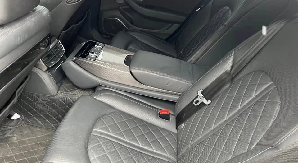 2014 Audi D4 S8 - Image 5 of 10