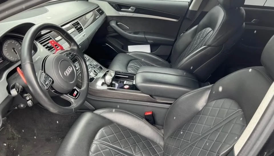 2014 Audi D4 S8 - Image 6 of 10