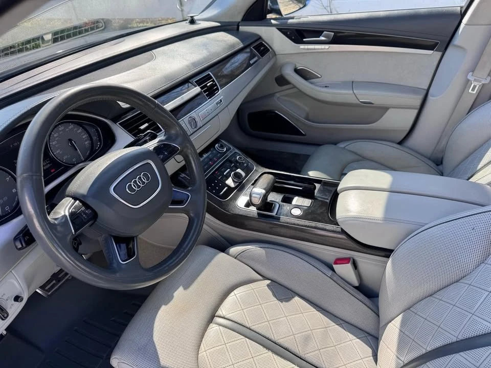 2014 Audi D4 S8 - Image 11 of 20