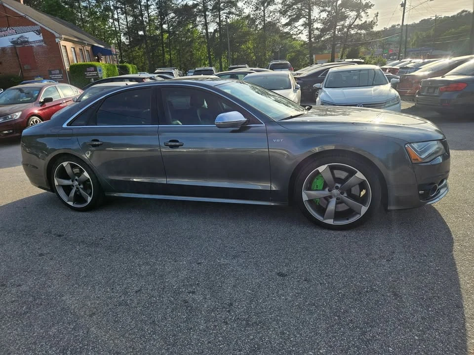 2014 Audi D4 S8 - Image 8 of 20
