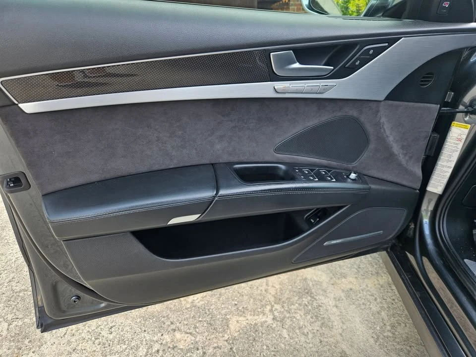2014 Audi D4 S8 - Image 16 of 20