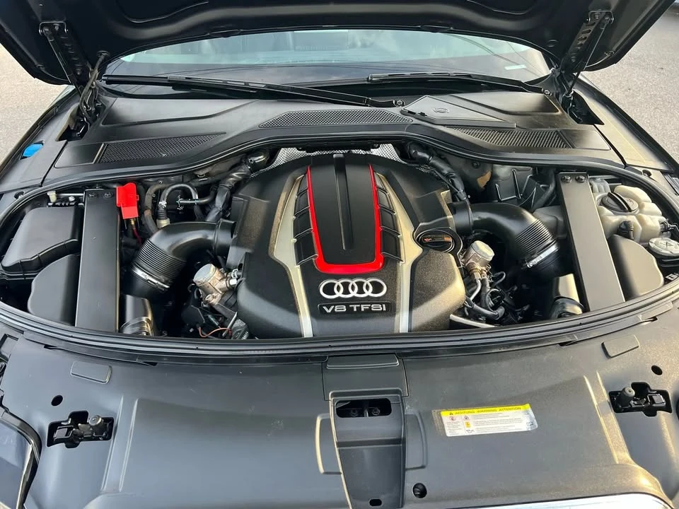 2014 Audi D4 S8 - Image 10 of 20