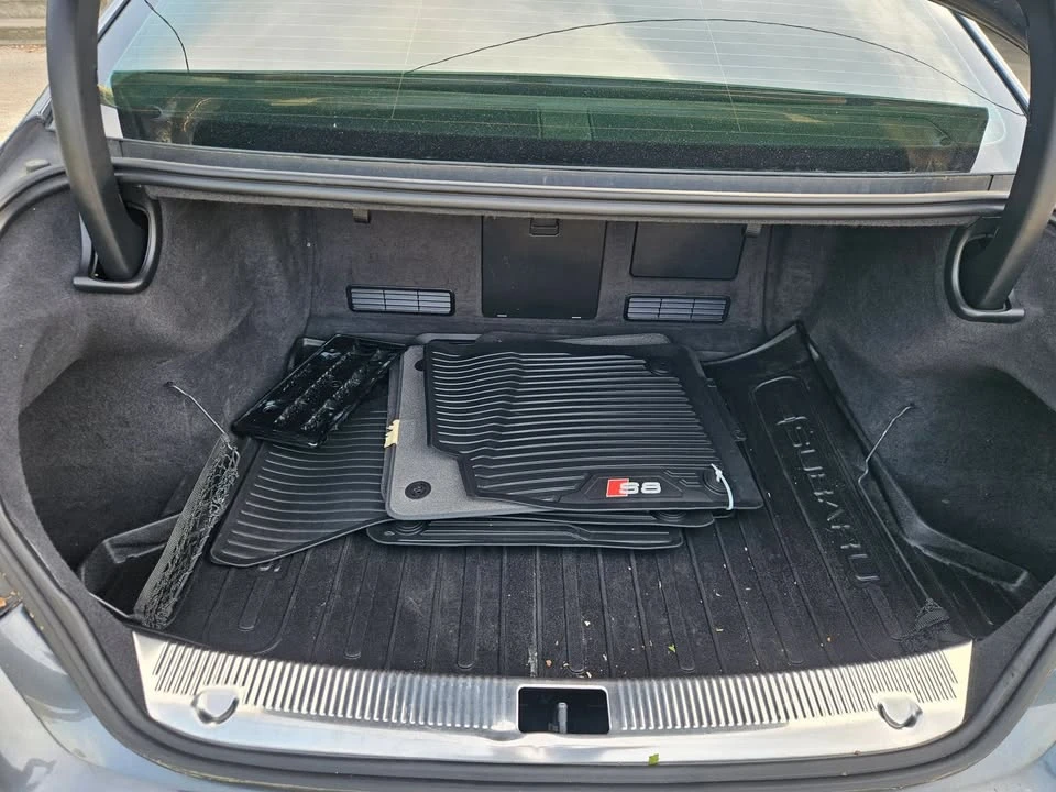 2014 Audi D4 S8 - Image 14 of 20