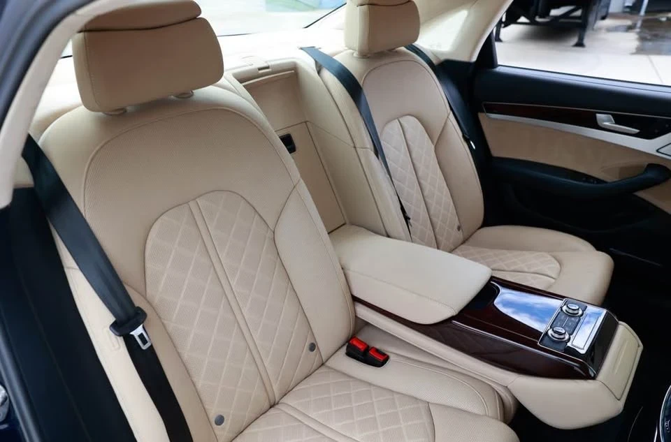 2014 Audi D4 S8 - Image 16 of 19