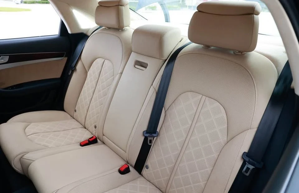 2014 Audi D4 S8 - Image 15 of 19
