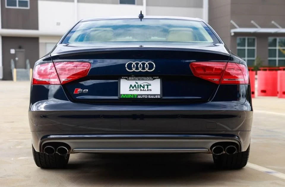 2014 Audi D4 S8 - Image 5 of 19