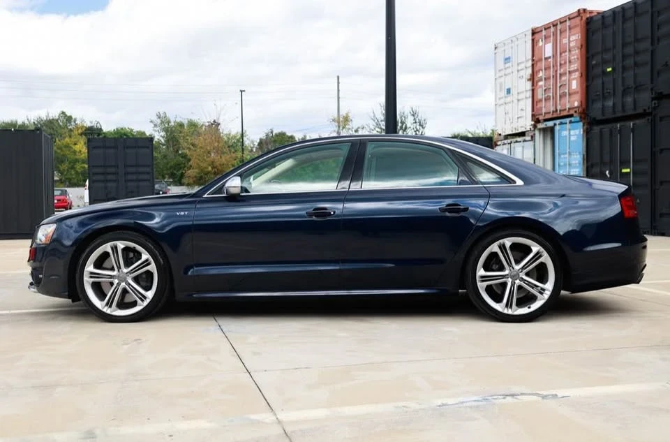 2014 Audi D4 S8 - Image 3 of 19